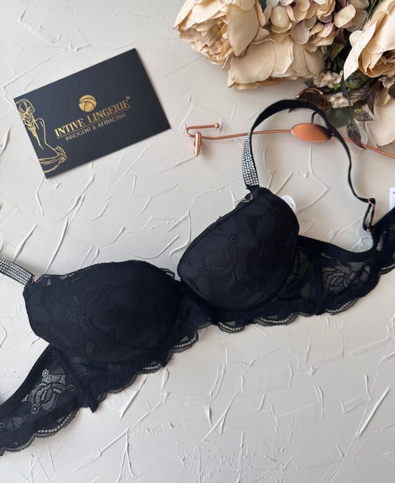 Jasmine Askıları Parlak Taşlı Hafif Destekli Dantelli Soft Cup İthal Sütyen (B-C Cup) Siyah - 85
