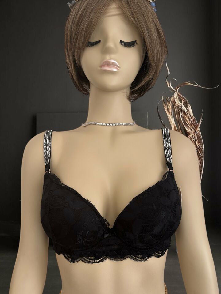 Jasmine Askıları Parlak Taşlı Hafif Destekli Dantelli Soft Cup İthal Sütyen (B-C Cup) Siyah - 85