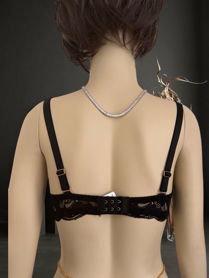 Jasmine Askıları Parlak Taşlı Hafif Destekli Dantelli Soft Cup İthal Sütyen (B-C Cup) Siyah - 90