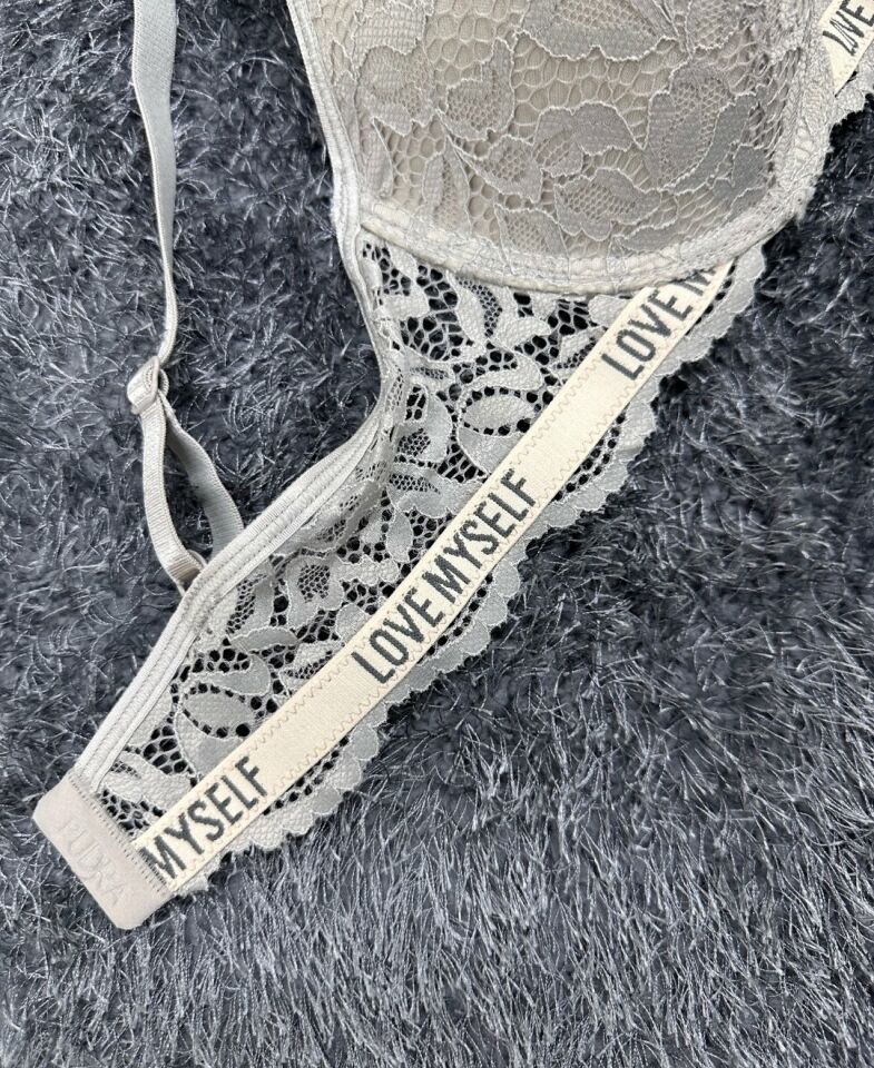 -Love myself- Yazılı Balenli Dantelli Desteksiz B-C Cup Uyumlu Sütyen (Gri,Siyah,Pudra) Gri - 80