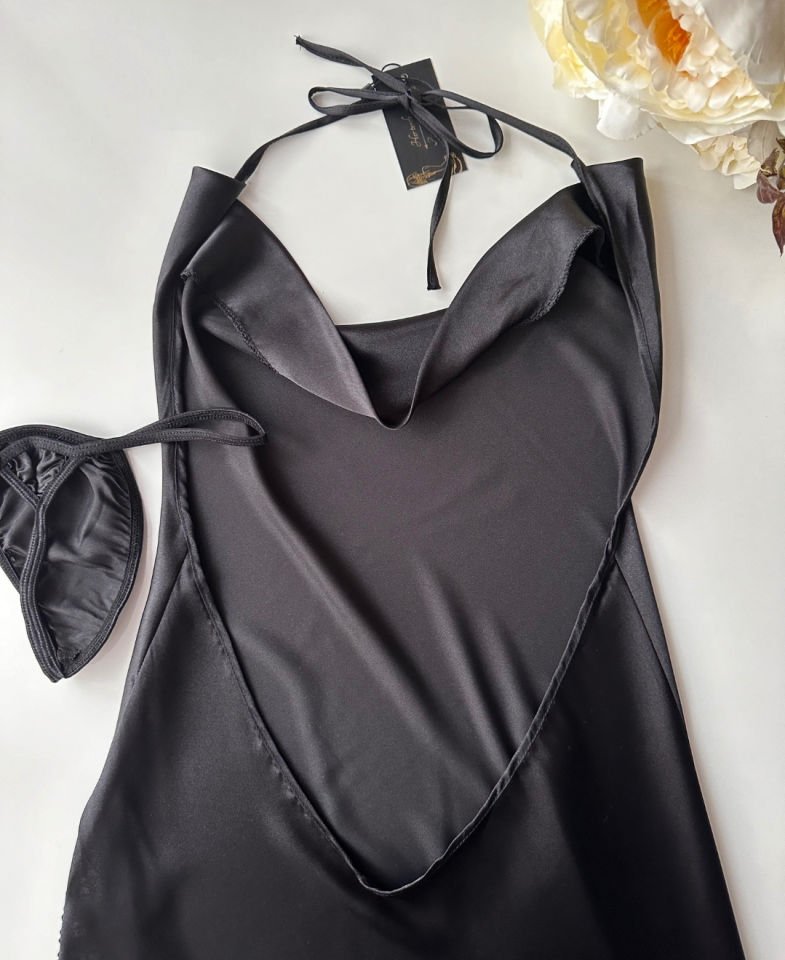Siyah Derin Dekolte Degaje Yaka Yanı Aksesuar Detaylı Mini Gecelik/Babydoll- 3023 Siyah - L/XL