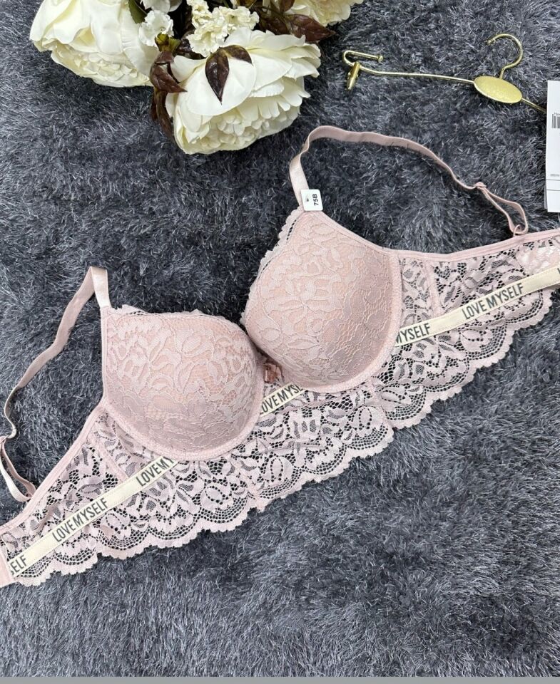 -Love myself- Yazılı Balenli Sakallı Dantel Hafif Destekli B-C Cup Uyumlu Sütyen Pudra  - 90B