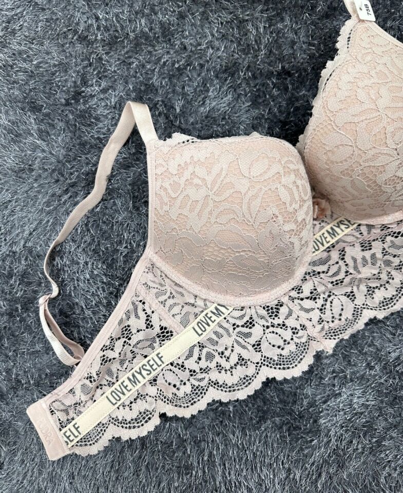 -Love myself- Yazılı Balenli Sakallı Dantel Hafif Destekli B-C Cup Uyumlu Sütyen Pudra  - 90B