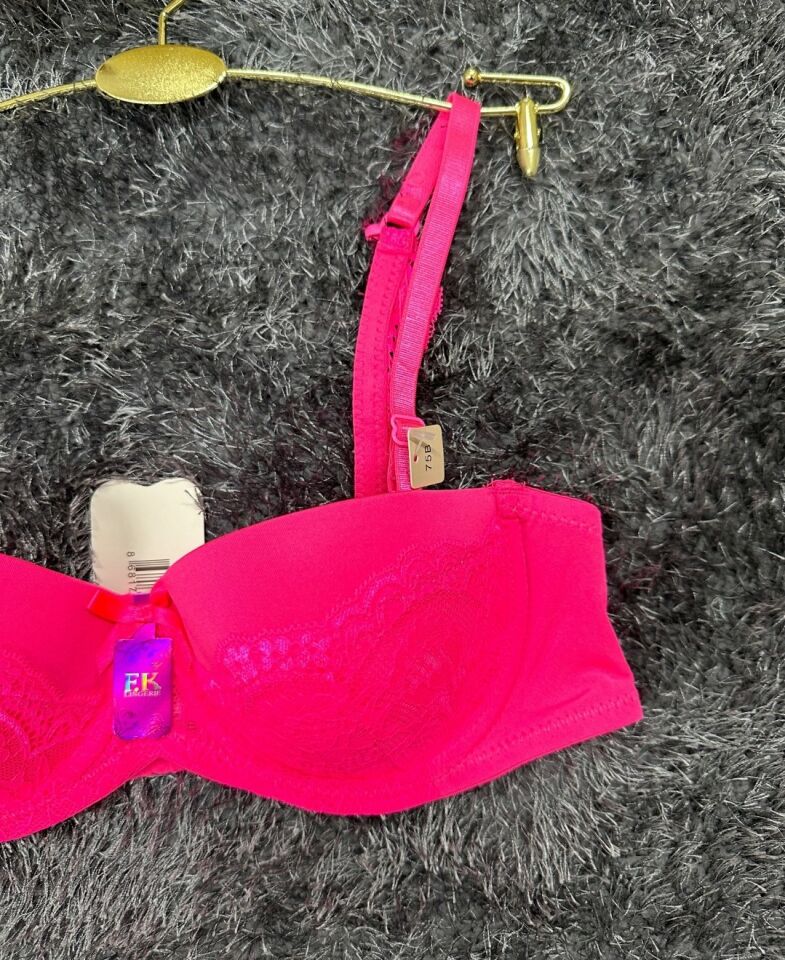 Barbie Pembe Arkası Metal Kancalı Dantelli ve Şeritli Balenli Hafif Destekli Sütyen 384 Pembe - 75B