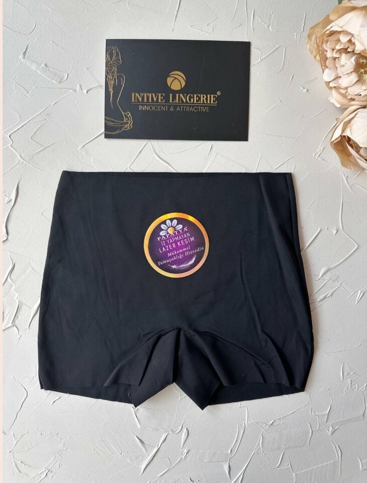 Lina Orta Bel Dikişsiz Ultra Rahat İz Yapmaz Kayan Kumaşlı Kadın Boxer Siyah - L