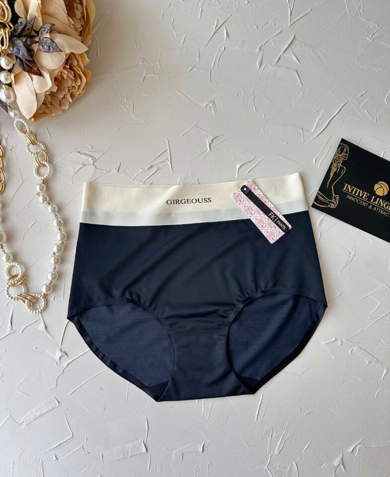 Alina Dikişsiz İz Yapmaz Yüksek Bel Üstün Kalite Beli Yazılı Hafif Slip Siyah - S