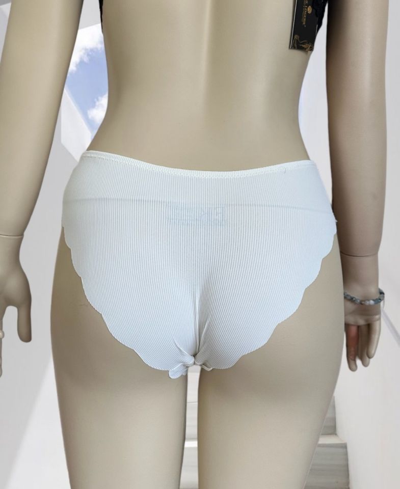 Mikro Lazer Kaşkorse Fitilli Kumaş Normal Bel Dikişsiz Slip/Külot Ekru - M