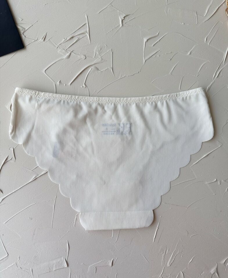 Mikro Lazer Kaşkorse Fitilli Kumaş Normal Bel Dikişsiz Slip/Külot Ekru - M