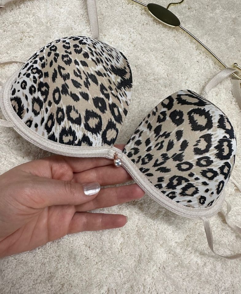 Le Jardin Valeria Biyeli Taşlı Mikro Push-up Arkası İp Detaylı Sütyen - 7007 Leopar - 85B