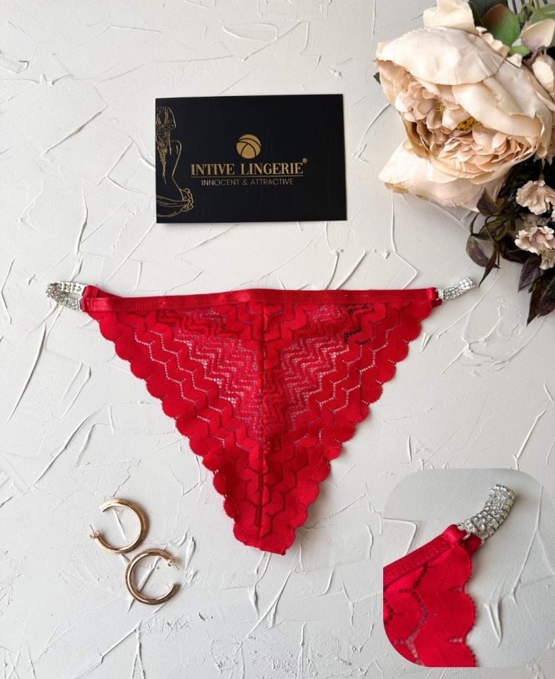 İntive Kırmızı Yanları Parlak Taşlı Şık Feminen Dantelli Kaliteli İp G-String Kırmızı - Standart
