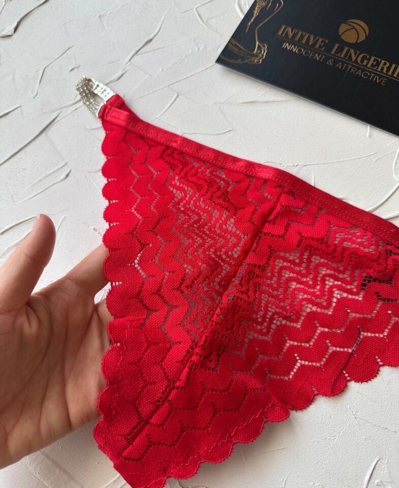 İntive Kırmızı Yanları Parlak Taşlı Şık Feminen Dantelli Kaliteli İp G-String Kırmızı - Standart