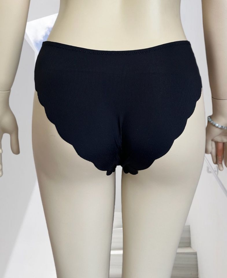 Mikro Lazer Kaşkorse Fitilli Kumaş Normal Bel Dikişsiz Slip/Külot Siyah - M