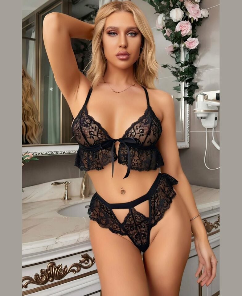 Kadın Siyah Güpür Dantelli Balensiz Bralet Dekolte Tanga Takım-0052 Siyah - Tek Ebat
