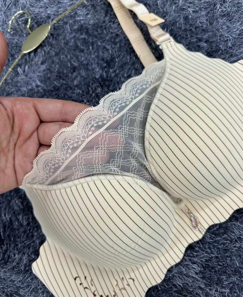 İthal Çizgili Önü Dantelli Lazer Kesim Soft Push Up Balensiz Sütyen - 1202 Pudra  - 80B