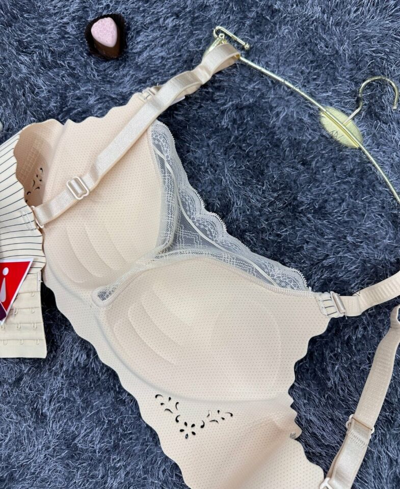 İthal Çizgili Önü Dantelli Lazer Kesim Soft Push Up Balensiz Sütyen - 1202 Pudra  - 85B