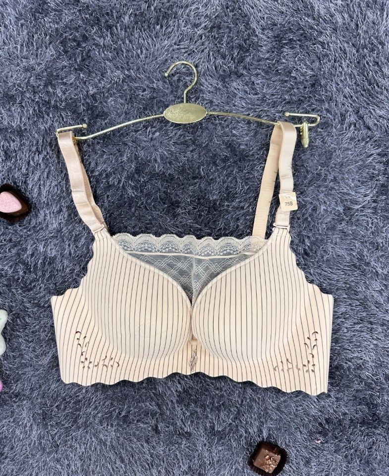 İthal Çizgili Önü Dantelli Lazer Kesim Soft Push Up Balensiz Sütyen - 1202 Pudra  - 90B
