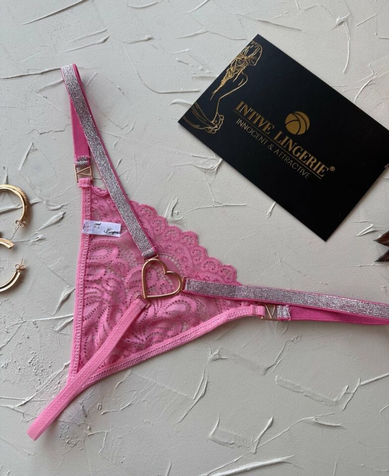 Passione Parlak Şerit Detaylı Pembe/Siyah Esnek Arkası Kalp Aksesuar Detaylı String Pembe - S/M