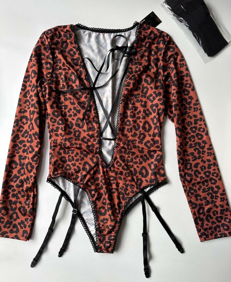 Kadın Leopar Desenli Derin Dekolte Jartiyerli Bodysuit -8292