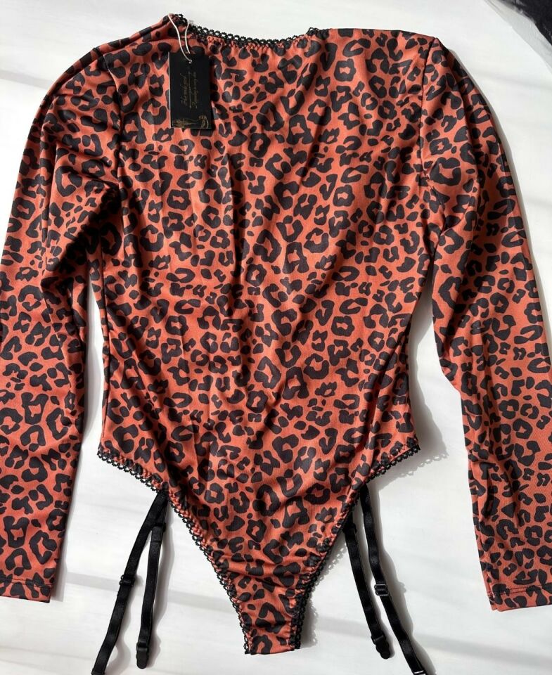Kadın Leopar Desenli Derin Dekolte Jartiyerli Bodysuit -8292
