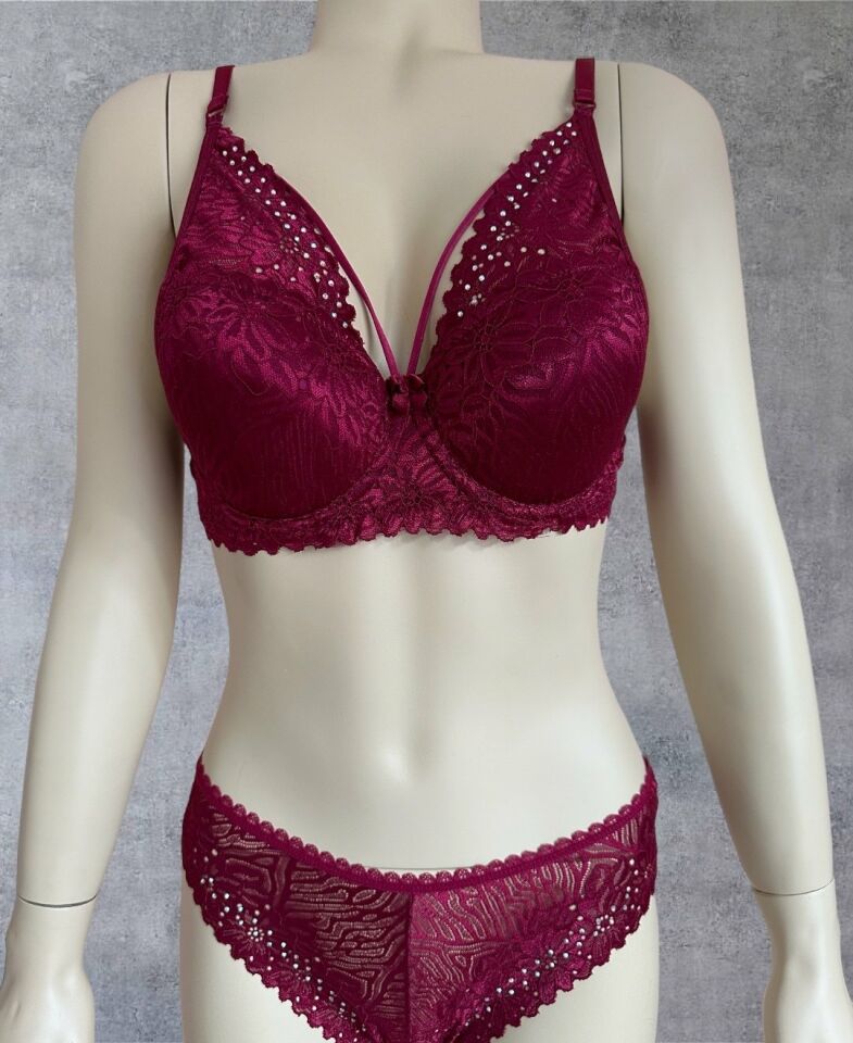 Push-up Dantelli Balenli Taşlı Bordo - Siyah İp Detaylı Sütyen Külot Takım Bordo - 85B