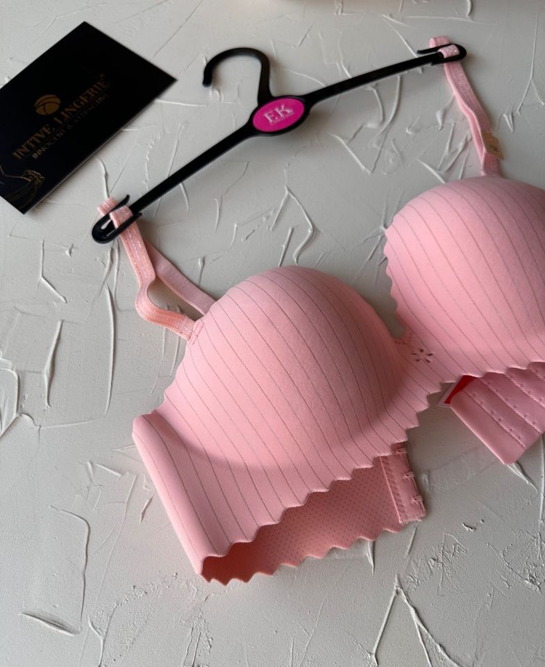 Jennie İthal Lazer Kesim Dikişsiz Parlak İpli El Kaplı Push-up Sütyen -FK1204 Pembe - 85B