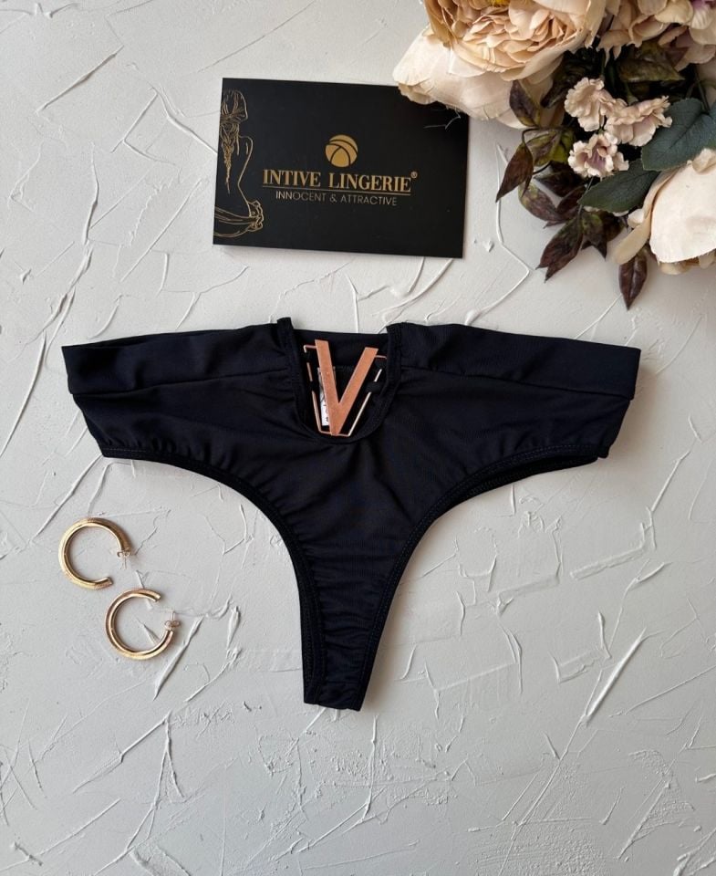 Passione Önü V Aksesuarlı Cut-Out Detaylı Esnek Tanga (Beyaz/Kırmızı/Siyah) Siyah - L/XL
