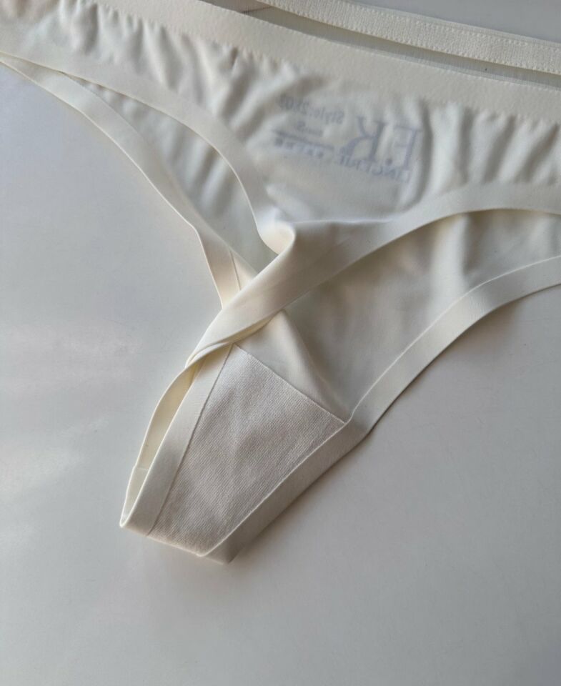 Orijinal Lazer Kesim Spandex Invisible Dikişsiz Transparan Detaylı Tanga- 2803 Beyaz - L