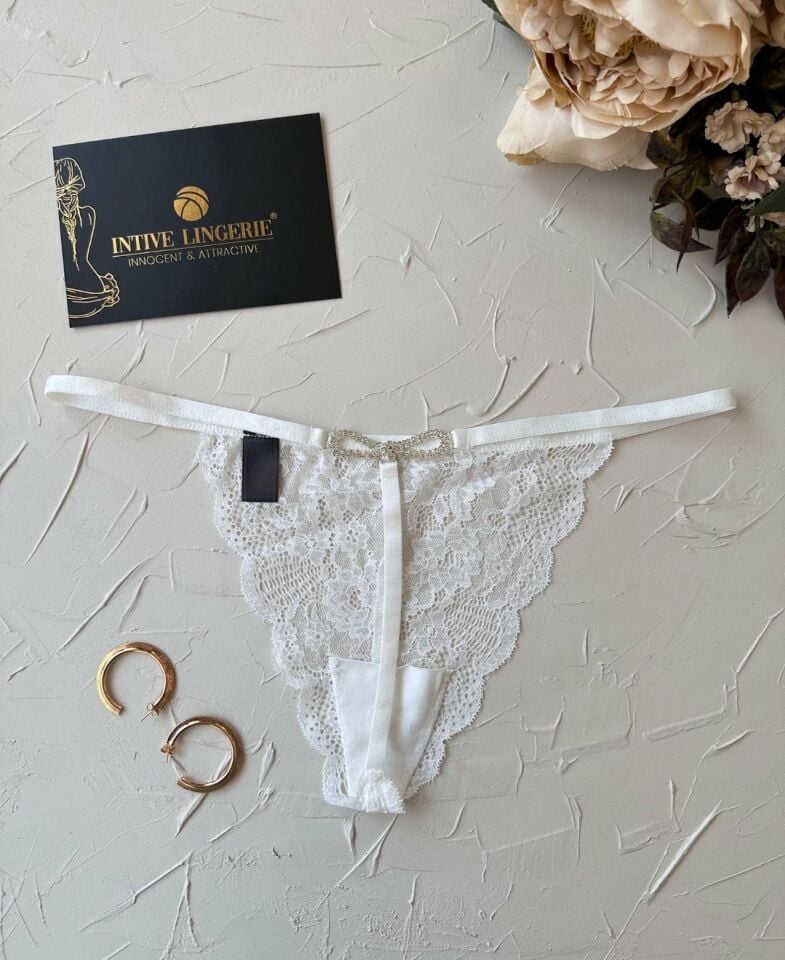 Intive VS Dantelli Arkası Parlak Taşlı Tasarım Kurdeleli G-String (Bej-Siyah-Beyaz) Beyaz - Standart