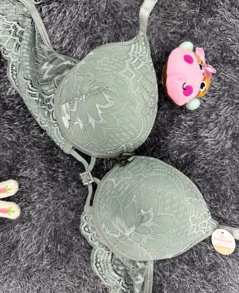 Push-up Dantelli Önü Taşlı Aksesuar Detaylı Günlük/Fantezi Sütyen Su Yeşili - 85B