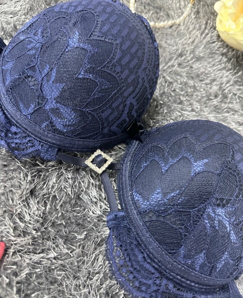 Push-up Dantelli Önü Taşlı Aksesuar Detaylı Günlük/Fantezi Sütyen Lacivert - 75B
