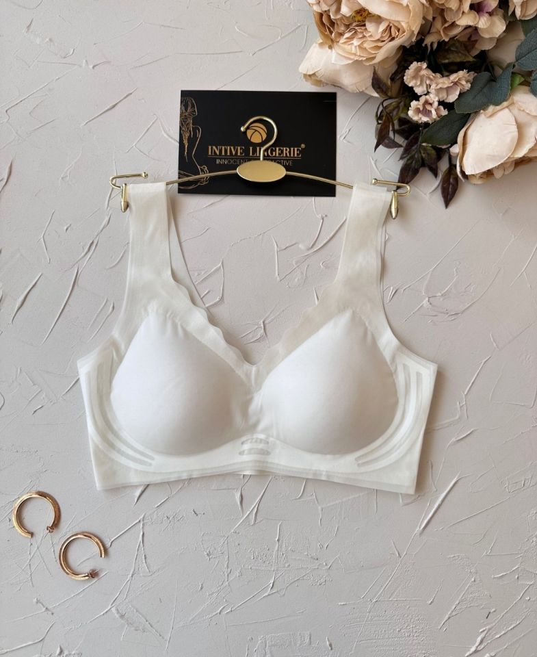 Ellie Dikişsiz İce-Silk (Buz İpek) Görünmez Ultra Hafif Padli Nefes Alabilir İthal Bralet/Sütyen Ekru - M