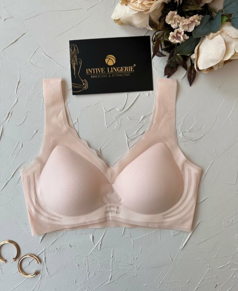 Ellie Dikişsiz İce-Silk (Buz İpek) Görünmez Ultra Hafif Padli Nefes Alabilir İthal Bralet/Sütyen Pudra  - S