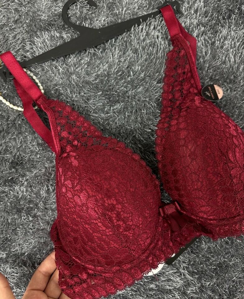 Dantelli Balenli Yumuşak Padli C Cup Hafif Günlük Sütyen -6010 Bordo - 95C