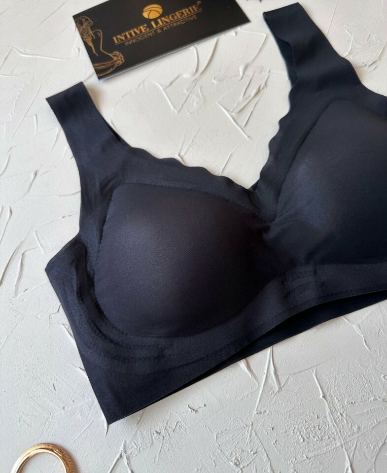 Ellie Dikişsiz İce-Silk (Buz İpek) Görünmez Ultra Hafif Padli Nefes Alabilir İthal Bralet/Sütyen Siyah - 2XL