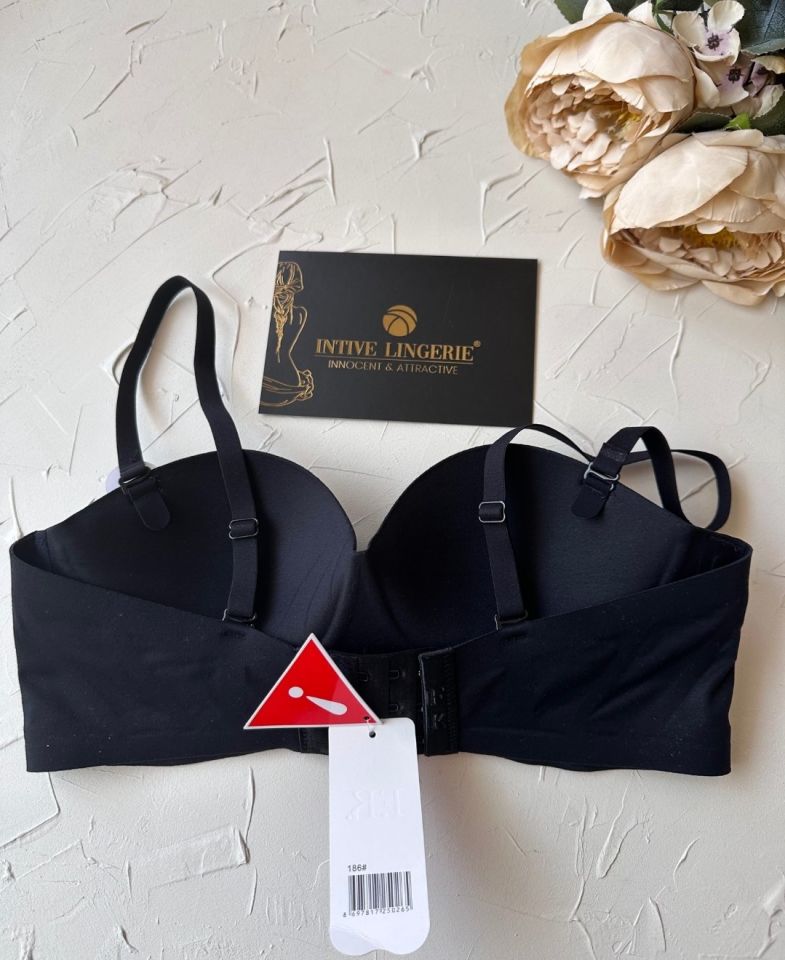 Lady Baby Straplez Kesim Destekli Dikişsiz Balensiz Toparlayıcılı İthal İz Yapmaz Sütyen Siyah - 75B