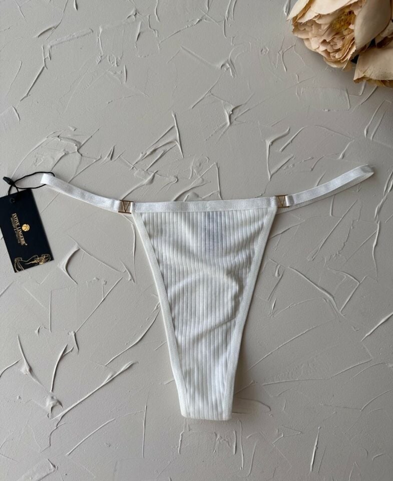 Victoria Yanları V Aksesuarlı %95 Pamuklu Fitilli Tanga Beyaz - Tek Ebat