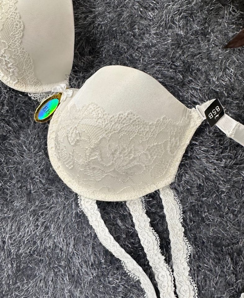 Intive Bride Yanları 3 Şeritli Dantelli Balenli Boş Cup Sütyen (Kırmızı-Beyaz)-258