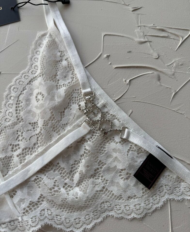 Arkası Parlak Taşlı -Sexy- Yazılı Dantelli String (Special Edition) Beyaz - Tek Ebat