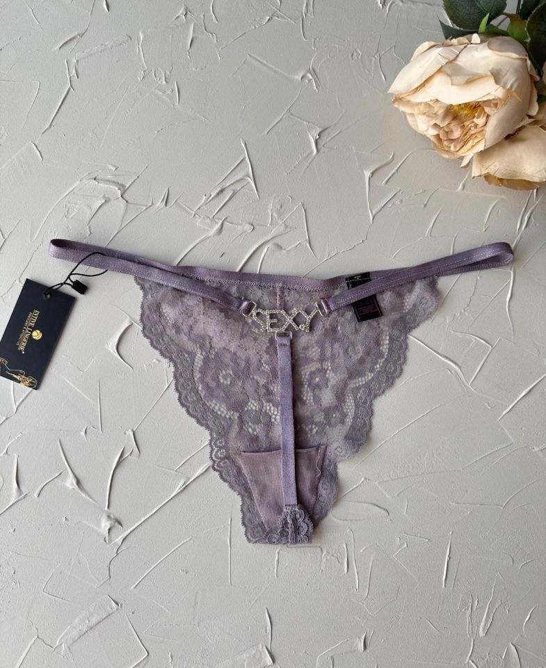 Arkası Parlak Taşlı -Sexy- Yazılı Dantelli String (Special Edition) Lila - Tek Ebat