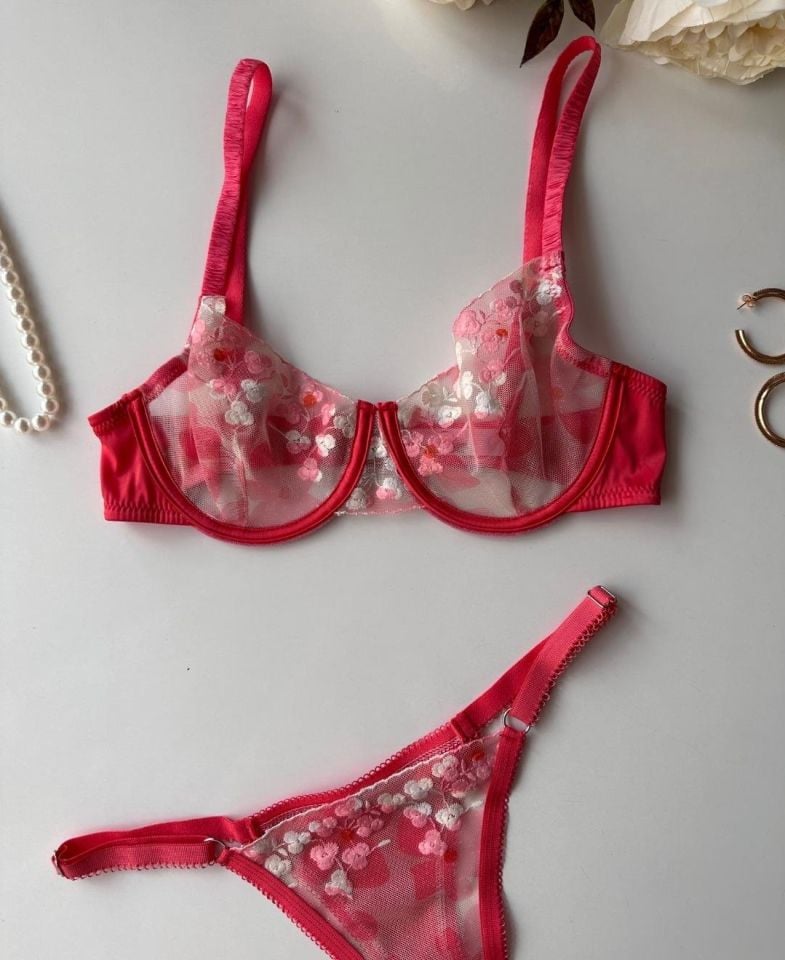 Daniela Kadın Nar Çiçeği Çiçek Desenli Tanga Detaylı Transpran Seksi İkili Sütyen Takım Nar Çiçeği - 75B