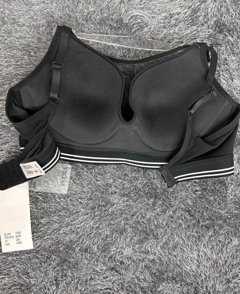 Siyah File Detaylı Balenli Hafif Dolgulu İthal Push-up  Spor Sütyeni/ Sütyen Siyah - 85B