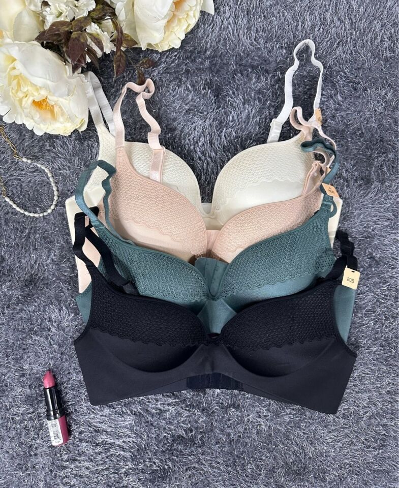 Günlük Kullanım Lazer Kesim Push-up Destekli Yumuşak Sütyen (Ekru, Pudra, Siyah, Yeşil) Siyah - 90B