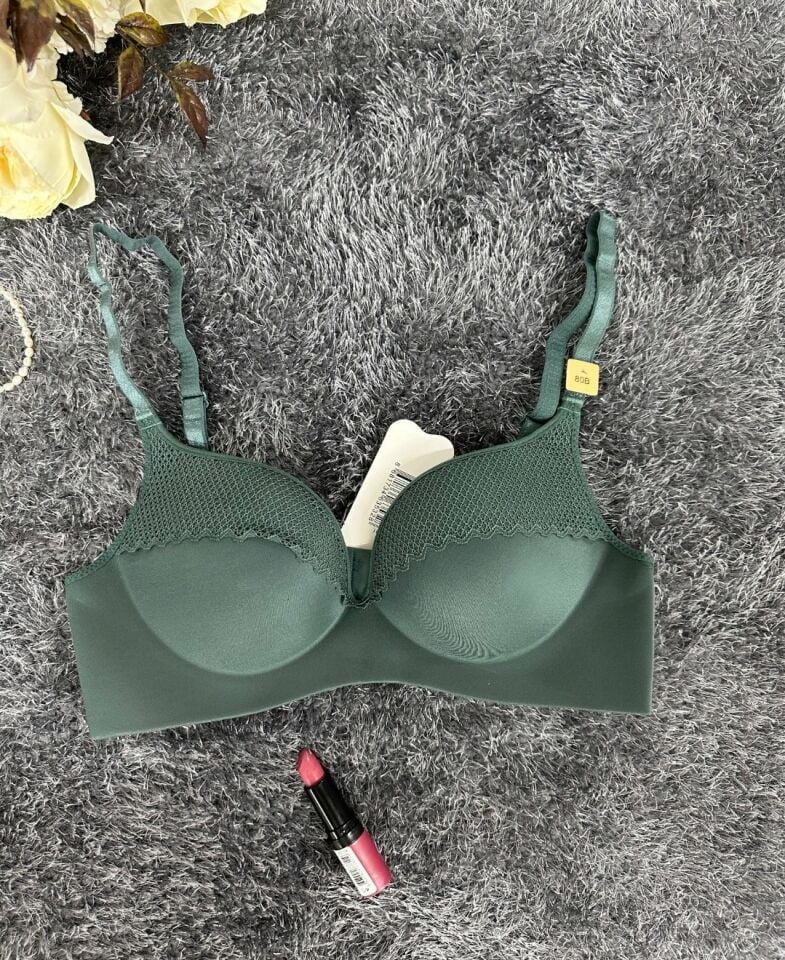 Günlük Kullanım Lazer Kesim Push-up Destekli Yumuşak Sütyen (Ekru, Pudra, Siyah, Yeşil) Yeşil - 80B