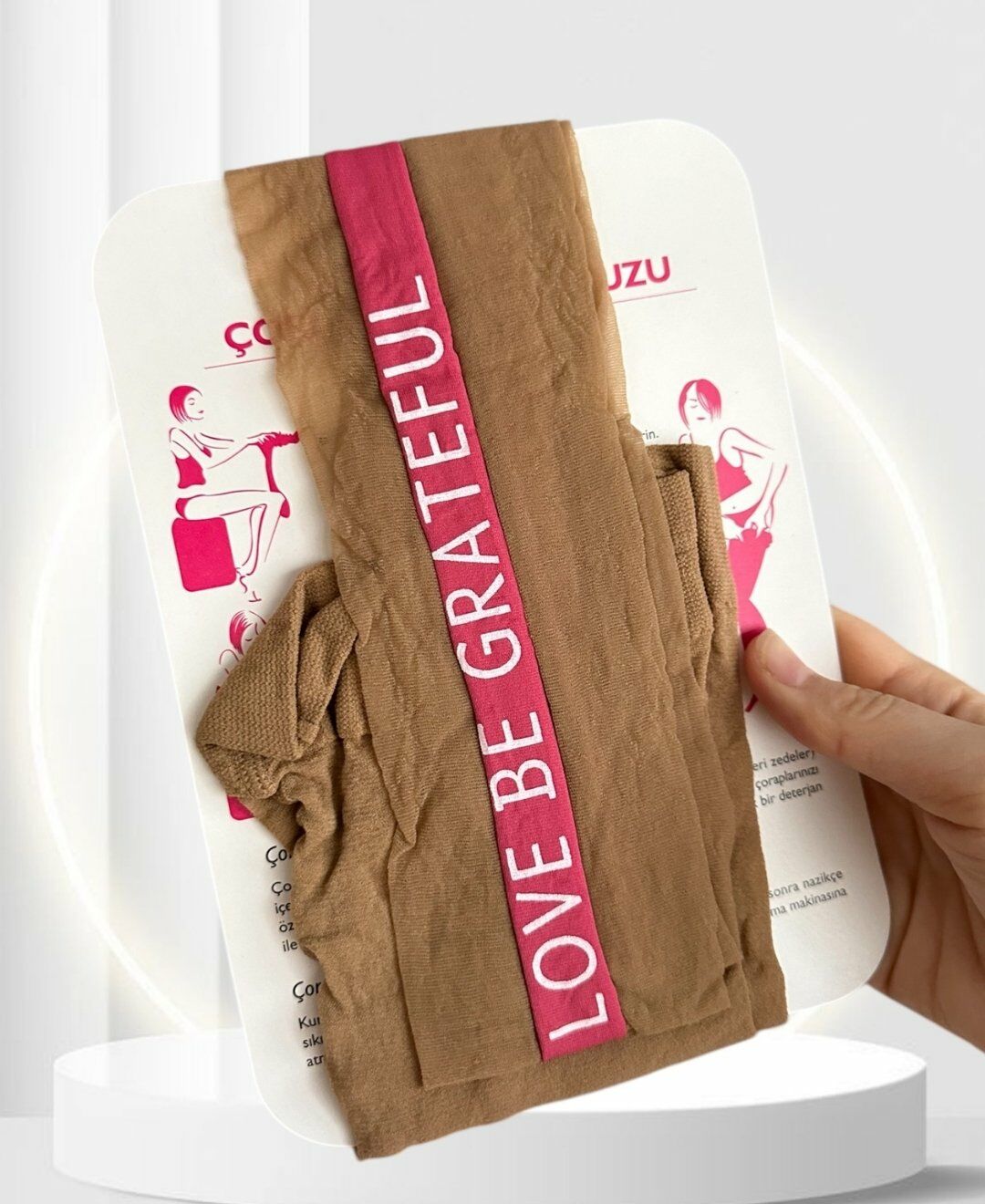 Penti Street Red Yanları Önü ve Arkası Pembe Şeritli Yazılı 20 Den Modern Külotlu Çorap Ten/Pembe - S