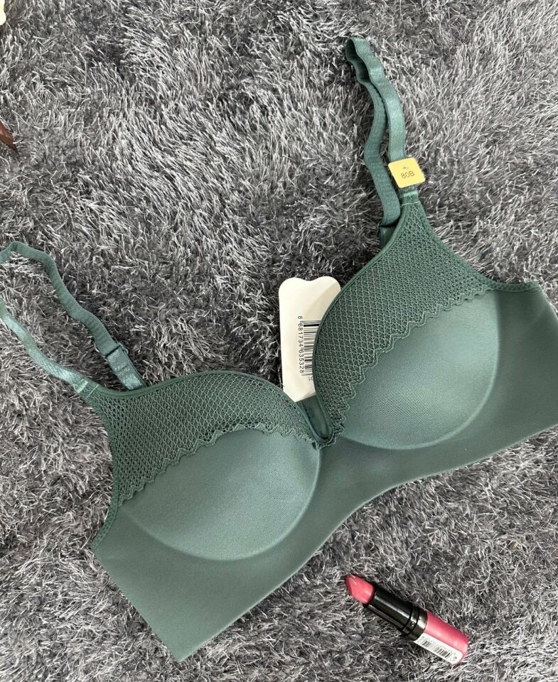 Günlük Kullanım Lazer Kesim Push-up Destekli Yumuşak Sütyen (Ekru, Pudra, Siyah, Yeşil) Yeşil - 95B