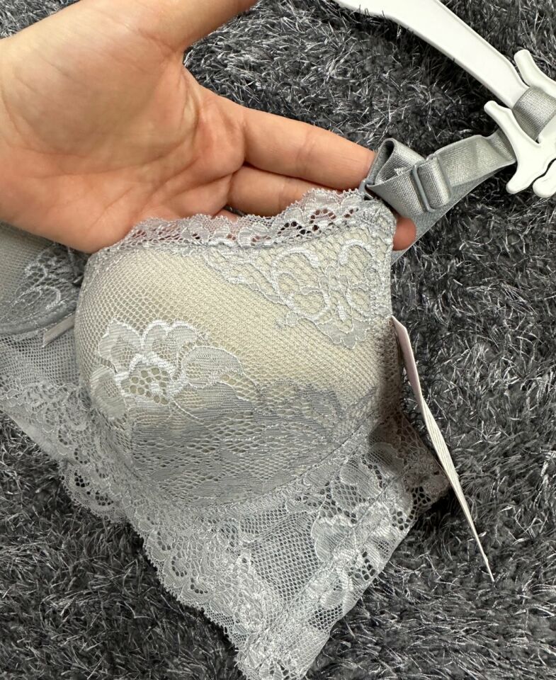 Dantelli C Cup Destekli Push-up 3 Kademe Kopçalı Üstün Kalite Sütyen Gri - 95C