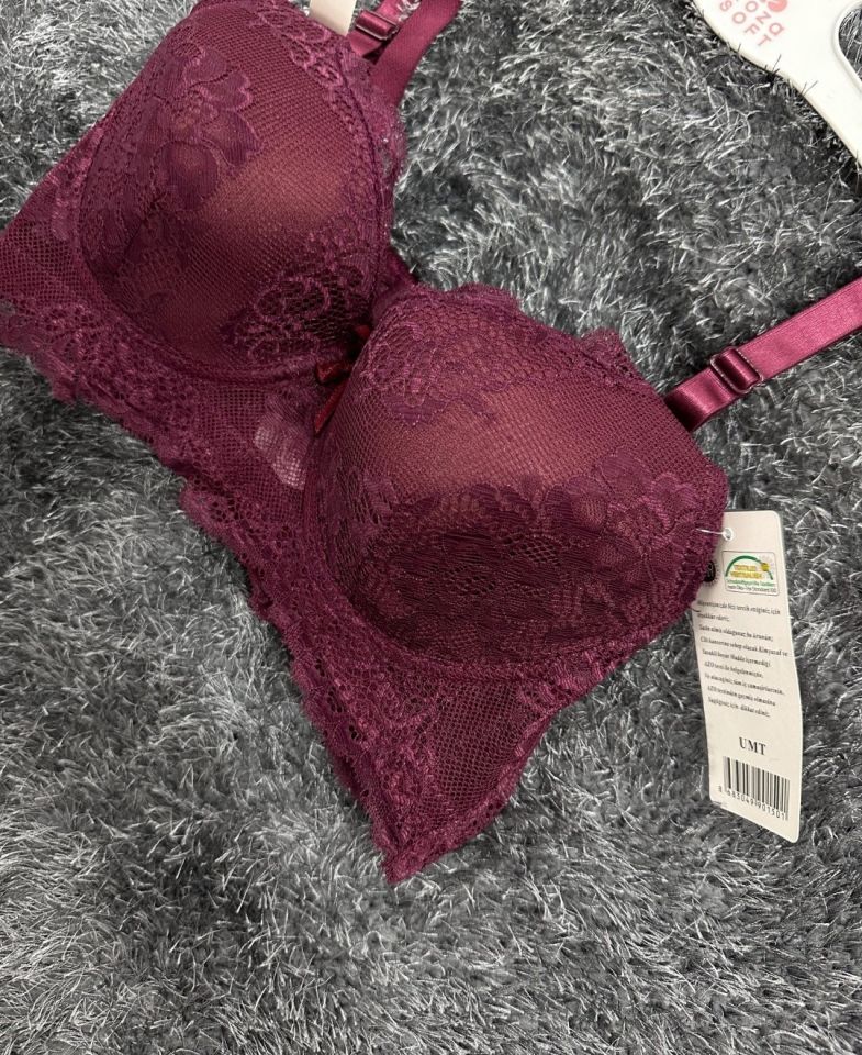 Dantelli C Cup Destekli Push-up 3 Kademe Kopçalı Üstün Kalite Sütyen Mürdüm - 85C