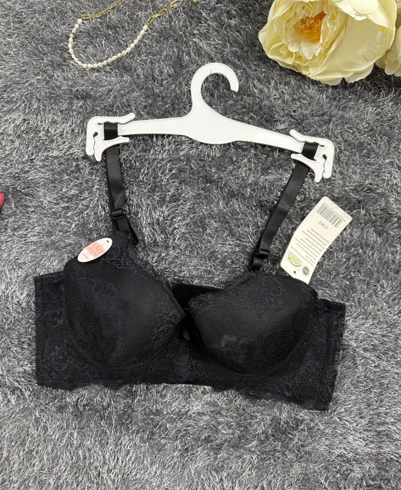 Dantelli C Cup Destekli Push-up 3 Kademe Kopçalı Üstün Kalite Sütyen Siyah - 100C