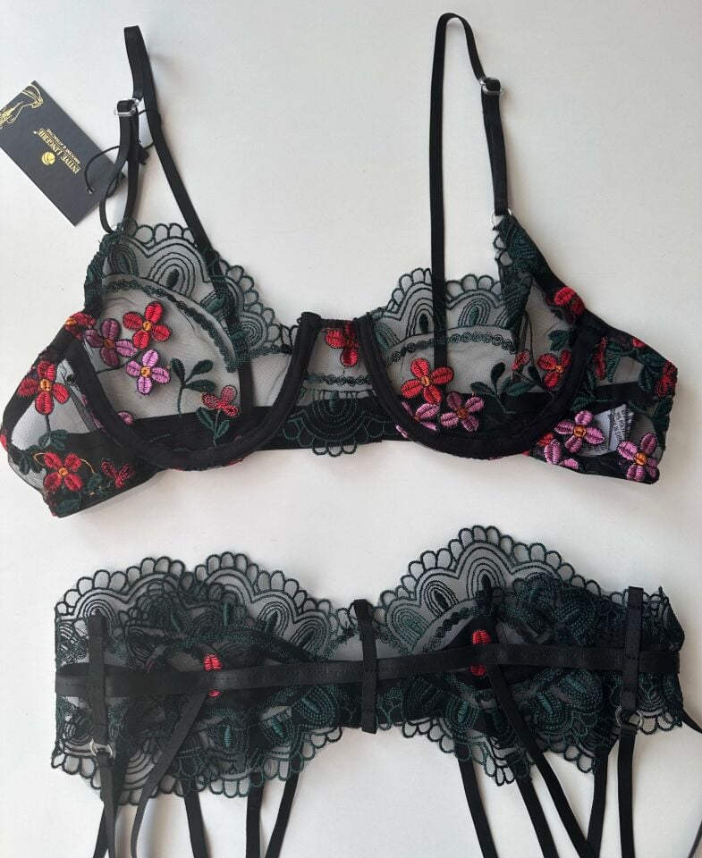 Freya Siyah/Yeşil Çiçekli Tasarım İthal Jartiyer Takım (Limited Edition) Siyah - S
