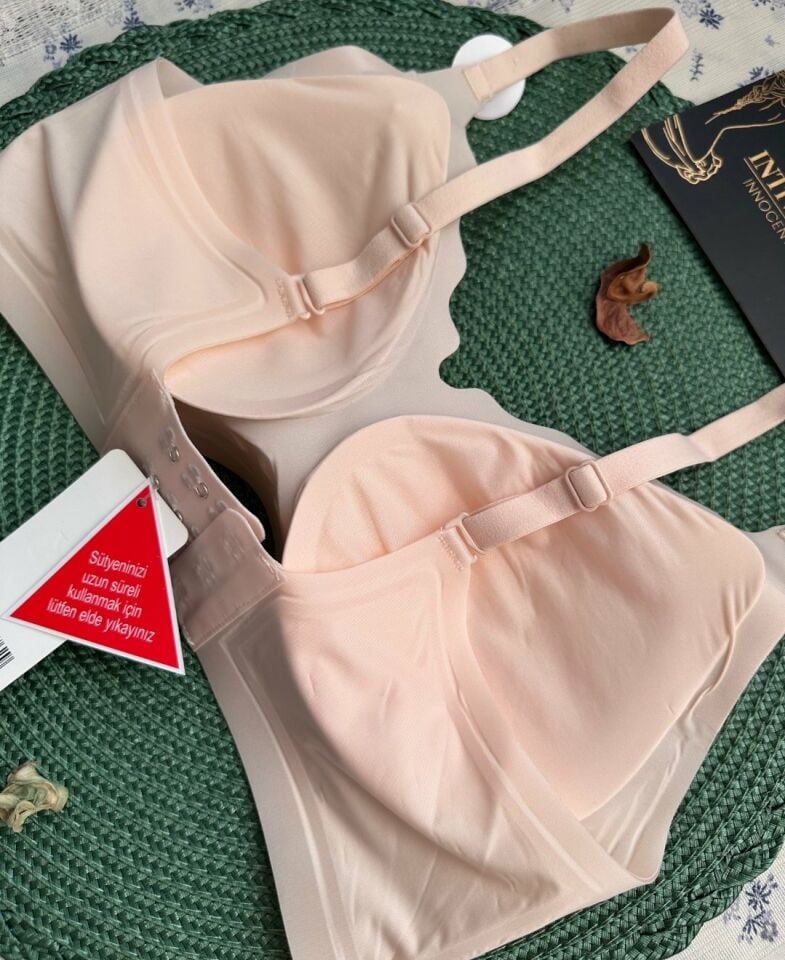 Layla İthal Buz İpek (İce-Silk) Ultra İnce Rahat Nefes Alır Görünmez Lazer Dikişsiz Sütyen Layla İthal Buz İpek (İce-Silk) Ultra İnce Rahat Nefes Alır Görünmez Lazer Dikişsiz Sütyen